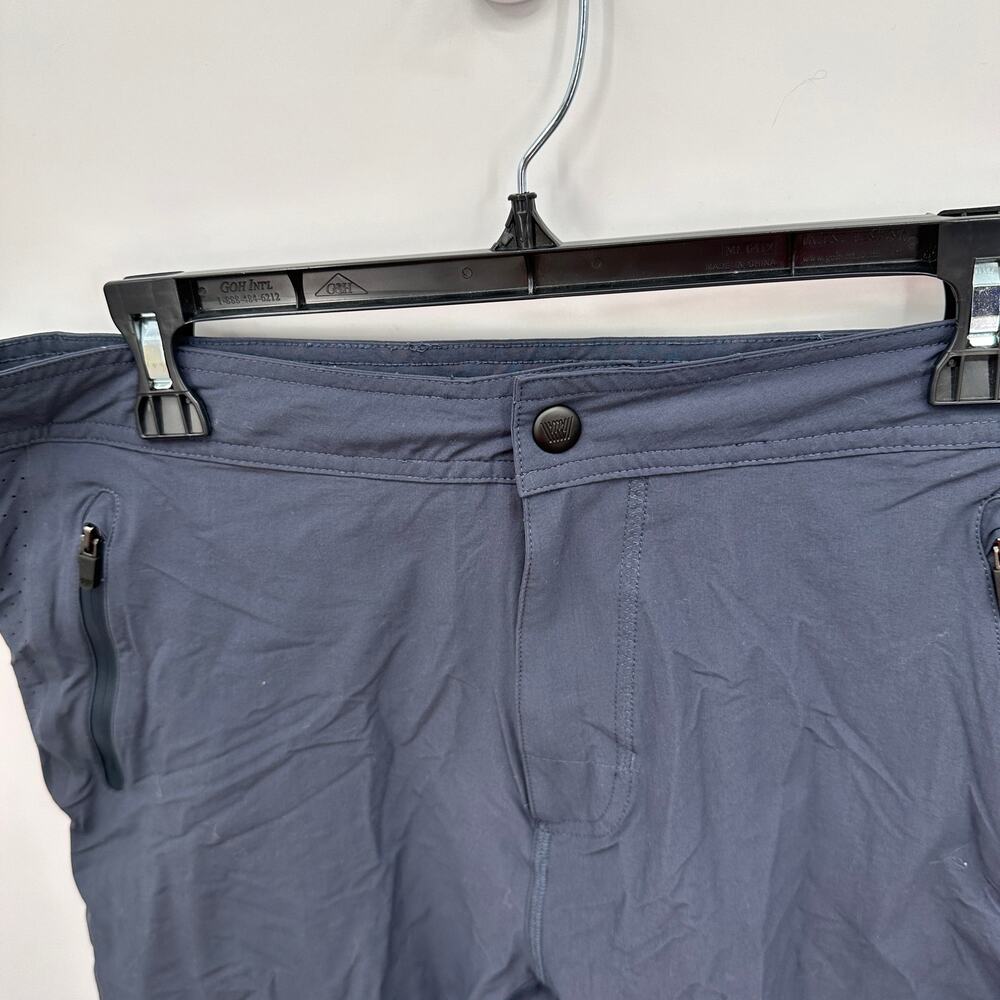MACK WELDON Blue Stretch Hybrid Vented Drawstring Shorts // M - Picture 3 of 9